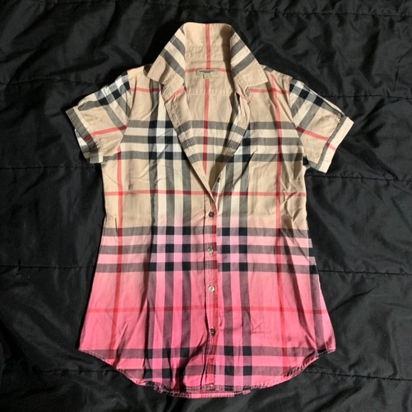 Burberry Tops - Burberry Women’s Short Sleeve Check Shirt